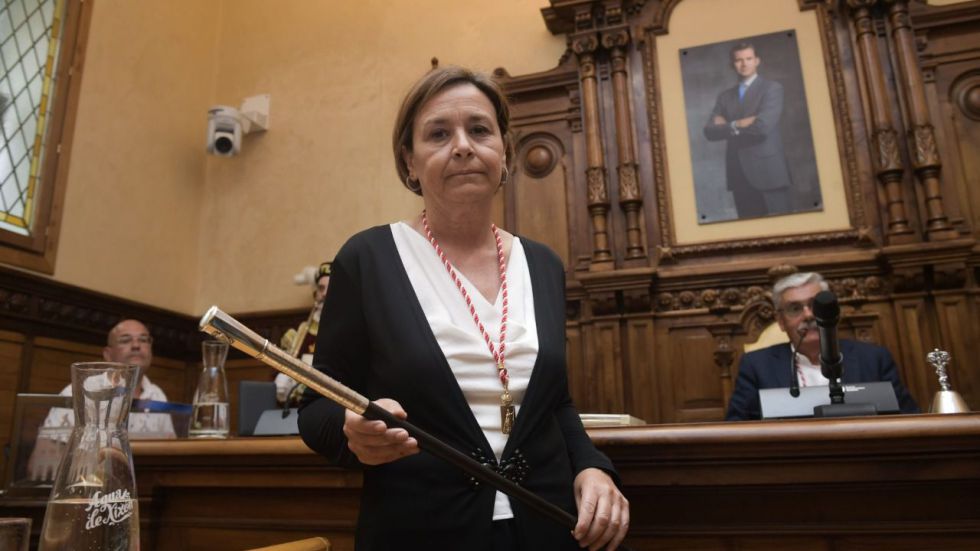 La alcaldesa de Gijón, Carmen Moriyón, de Foro, expulsa a Vox del gobierno local