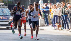 Tamirat Tola y Hellen Obiri reinan en el Maratón de Nueva York