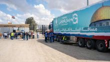 Israel aprueba el envío de dos camiones cisterna diarios con combustible a Gaza