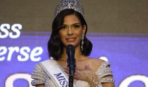 La nicaragüense Sheynnis Palacios se alza con la corona de Miss Universo 2023
 