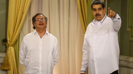 Maduro y Petro, comprometidos a acelerar la integración entre Venezuela y Colombia