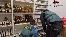 Detenidas once personas por distribuir aceite de oliva adulterado