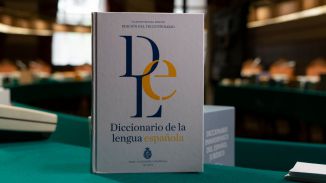 Las respuestas de Google sobre palabras en español tendrán como fuente la RAE