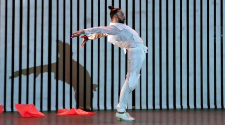 El bailaor gaditano Eduardo Guerrero estrena el 2024 en los Teatros del Canal