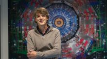El científico más buscado de España descifra los datos del acelerador de partículas