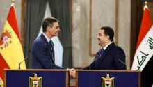 Sánchez visita Irak y se compromete a reforzar la relación bilateral con España