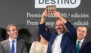 César Pérez Gellida gana el Nadal con un thriller rural ambientado en Extremadura