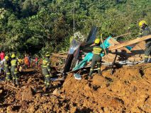 Dos derrumbes en la 'trocha de la muerte' causan 33 fallecidos en Colombia