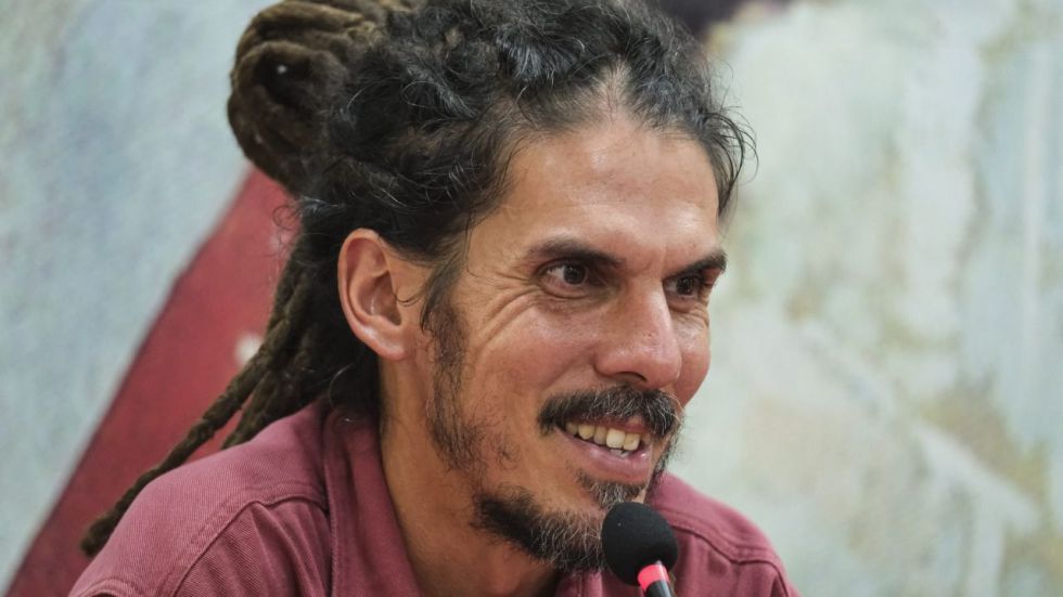El TC anula la condena de inhabilitación del exdiputado de Podemos Alberto Rodríguez
