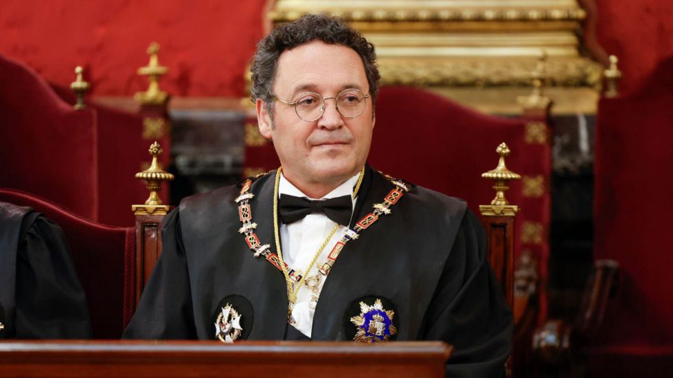 García Ortiz reivindica su 'neutralidad' en su toma de posesión como fiscal general del Estado