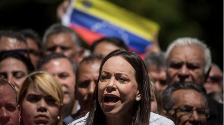 EEUU retoma las sanciones económicas a Venezuela tras la inhabilitación a la candidata opositora