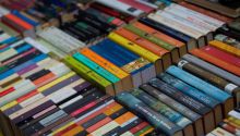 El 35,9 % de los españoles afirma que no lee nunca o casi nunca 
