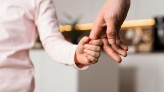El duelo en la infancia: cómo afrontar la muerte de un familiar o una enfermedad