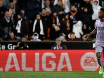 LaLiga denuncia a la afición del Valencia por sus nuevos insultos contra Vinicius
