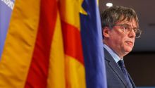 Puigdemont amenaza ahora con 'negociar pieza a pieza' hasta la autodeterminación