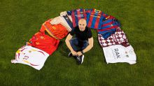 Iniesta analiza la situación del Barça: 'Sufro por Xavi'