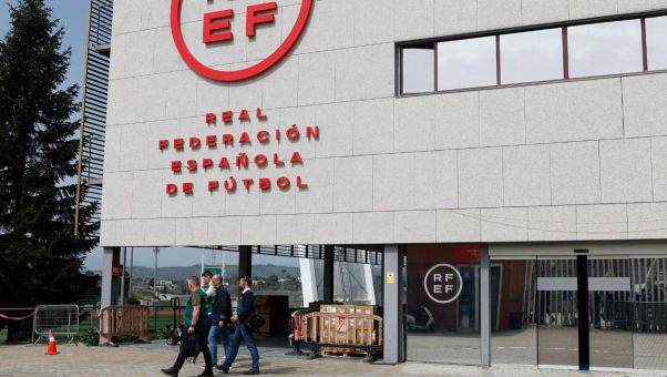 La sede de la RFEF, el estadio de La Cartuja y la vivienda de Rubiales, registradas por la UCO por los contratos de la Supercopa en Arabia y la final de Co
