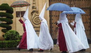 Semana Santa. La lluvia apaga el Lunes Santo en Andalucía