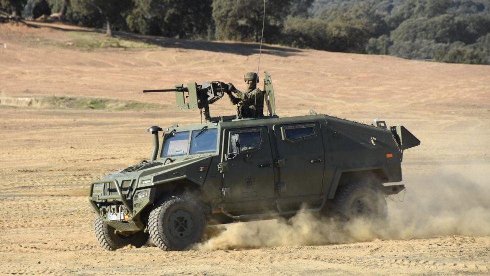Defensa encarga a la sevillana Iturri 4.500 vehículos militares por 217 millones