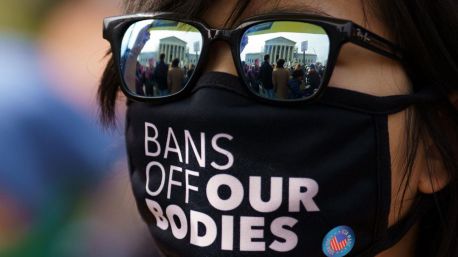 El Tribunal Supremo se inclina hacia no restringir el uso de la píldora abortiva en EEUU