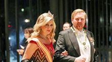 Los reyes de Holanda reciben la condecoración de la Orden de Carlos III