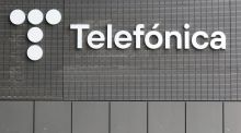 La Caixa amplía hasta el 5% su participación en Telefónica