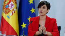 Lluvia de críticas desde la oposición y los socios del PSOE por el fin de las 'Golden Visa'