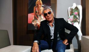 Fallece Roberto Cavalli, icono del estilo y símbolo de la moda italiana