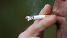 Reino Unido prohíbe comprar tabaco de por vida a los nacidos después de 2009