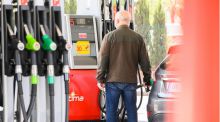 La gasolina sube a 1,67 euros el litro y encadena tres meses al alza