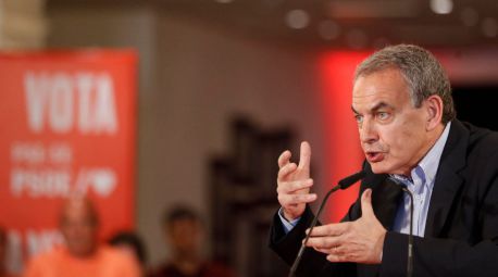 Zapatero da la alarma: 'Tenemos 48 horas para que Pedro siga en la Moncloa'