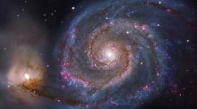 La Galaxia Remolino se ha moldeado por el paso repetido de una galaxia satélite