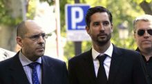 Ingresan por un brote al hijo de Conde-Pumpido tras un altercado en Mediaset