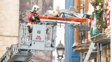 Cinco trabajadores heridos al derrumbarse el interior de un edificio en obras en Bilbao