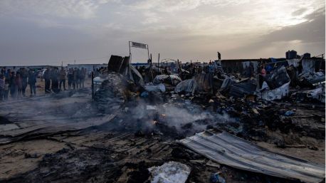 Israel achaca el incendio en Rafah a una explosión de municiones de Hamás