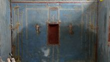 Hallan en Pompeya un 'santuario' con paredes azules dedicado a las cuatro estaciones