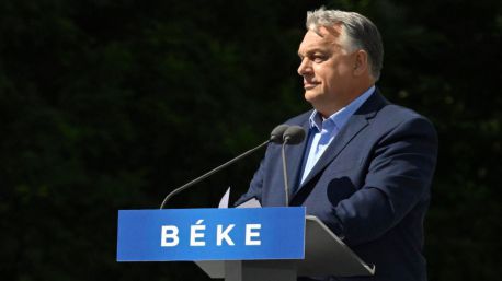 Orbán aboga por un pacto entre Meloni y Le Pen para el 'renacimiento de la derecha en Europa'