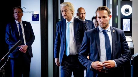 Wilders acuerda con sus socios el reparto de ministerios y avanza en la formación de gobierno