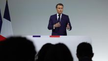 Macron pide que los partidos moderados se reagrupen para derrotar a la ultraderecha