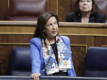 El enfado de Robles con Belarra por su pregunta en el Congreso: '¡No lo entiendo!'