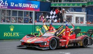 Miguel Molina gana las 24 Horas de Le Mans para España con un Ferrari