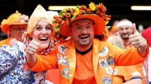 La espectacular hinchada de Países Bajos deja su primera imagen para el recuerdo en la Eurocopa