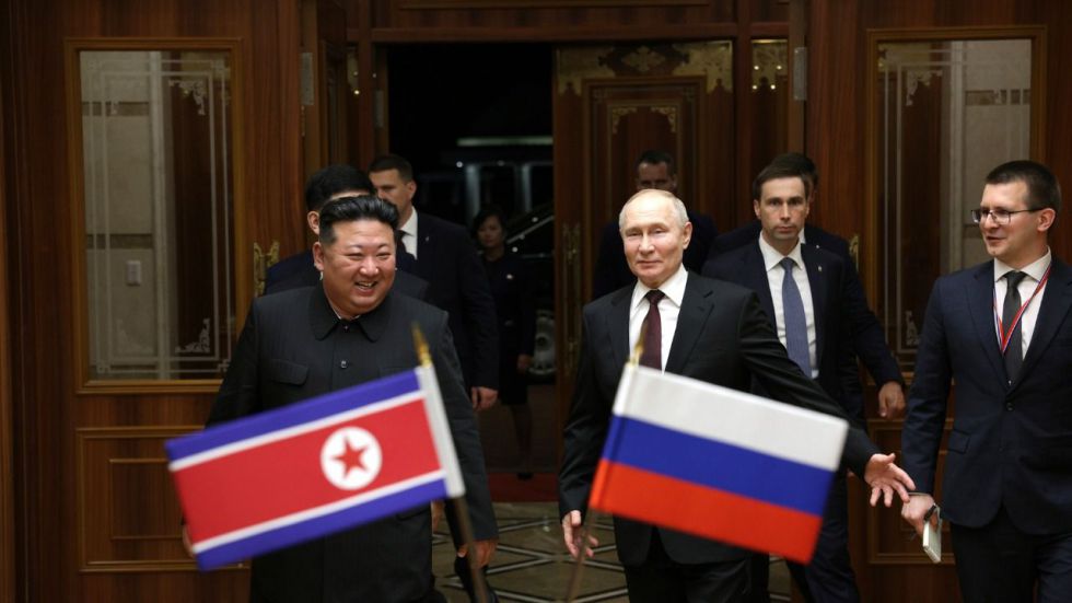 Putin llega a Pyonyang en su primera visita a Corea del Norte en 24 años