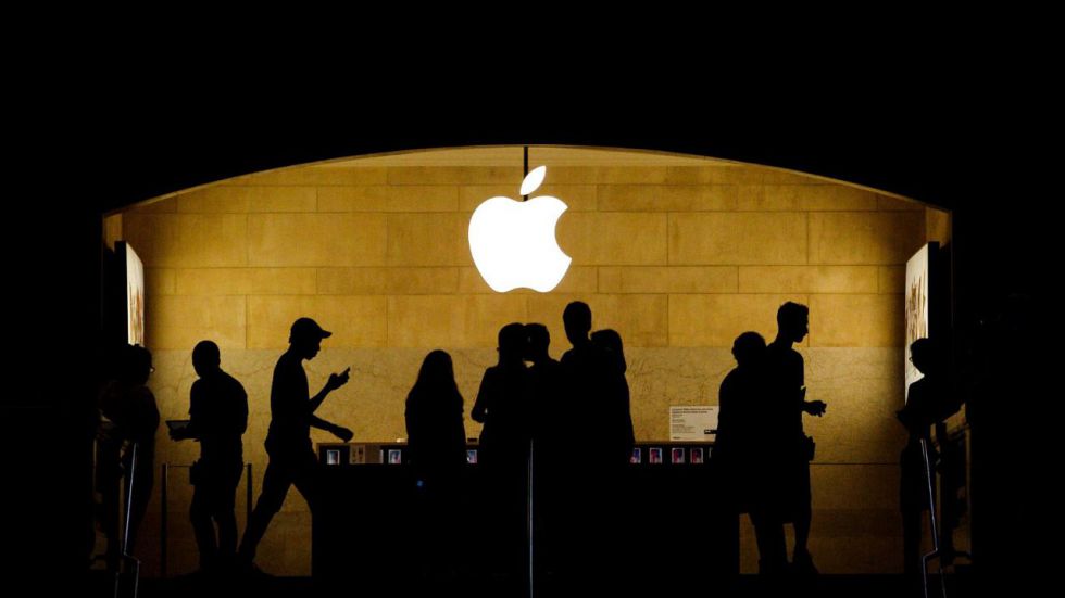 La UE abre una investigación a Apple por incumplir la ley en su tienda digital