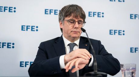 Puigdemont acusa al juez de prevaricar y le pide que amnistíe la 'trama rusa'