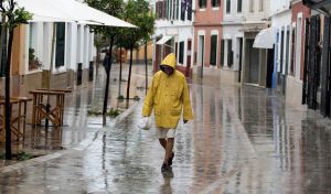 El tiempo: la Dana seguirá dejando chubascos y tormentas fuertes este sábado