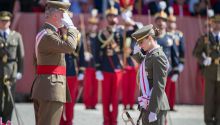 La Princesa Leonor recibe el despacho de alférez y acaba su formación militar en Zaragoza