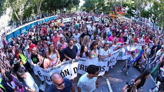 Grandes fiestas LGTBI+ por toda España en defensa de la libertad