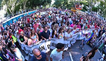 Grandes fiestas LGTBI+ por toda España en defensa de la libertad