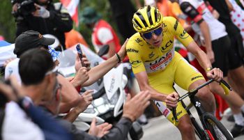 Tour Francia. Pogacar vuela en Plateau de Beille y noquea a Vingegaard